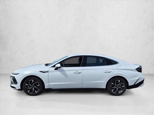 Used 2025 Hyundai Sonata SEL FWD image 9