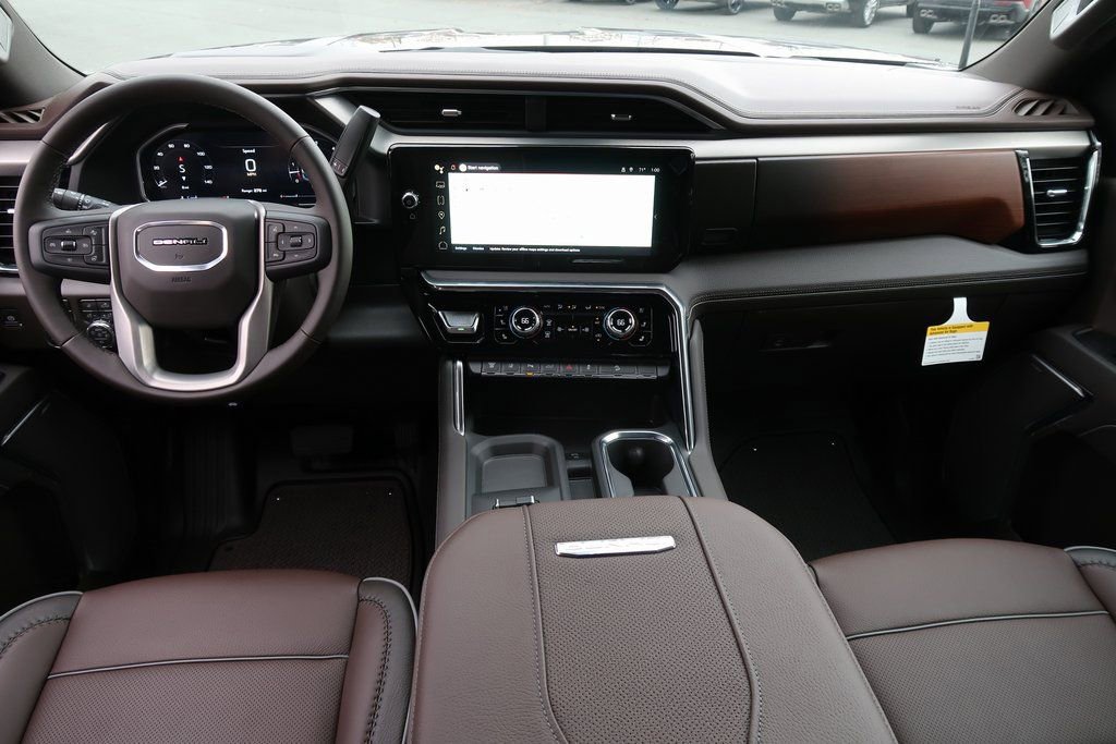 New 2026 GMC Sierra 2500 Denali w/ Denali Reserve Package image 8