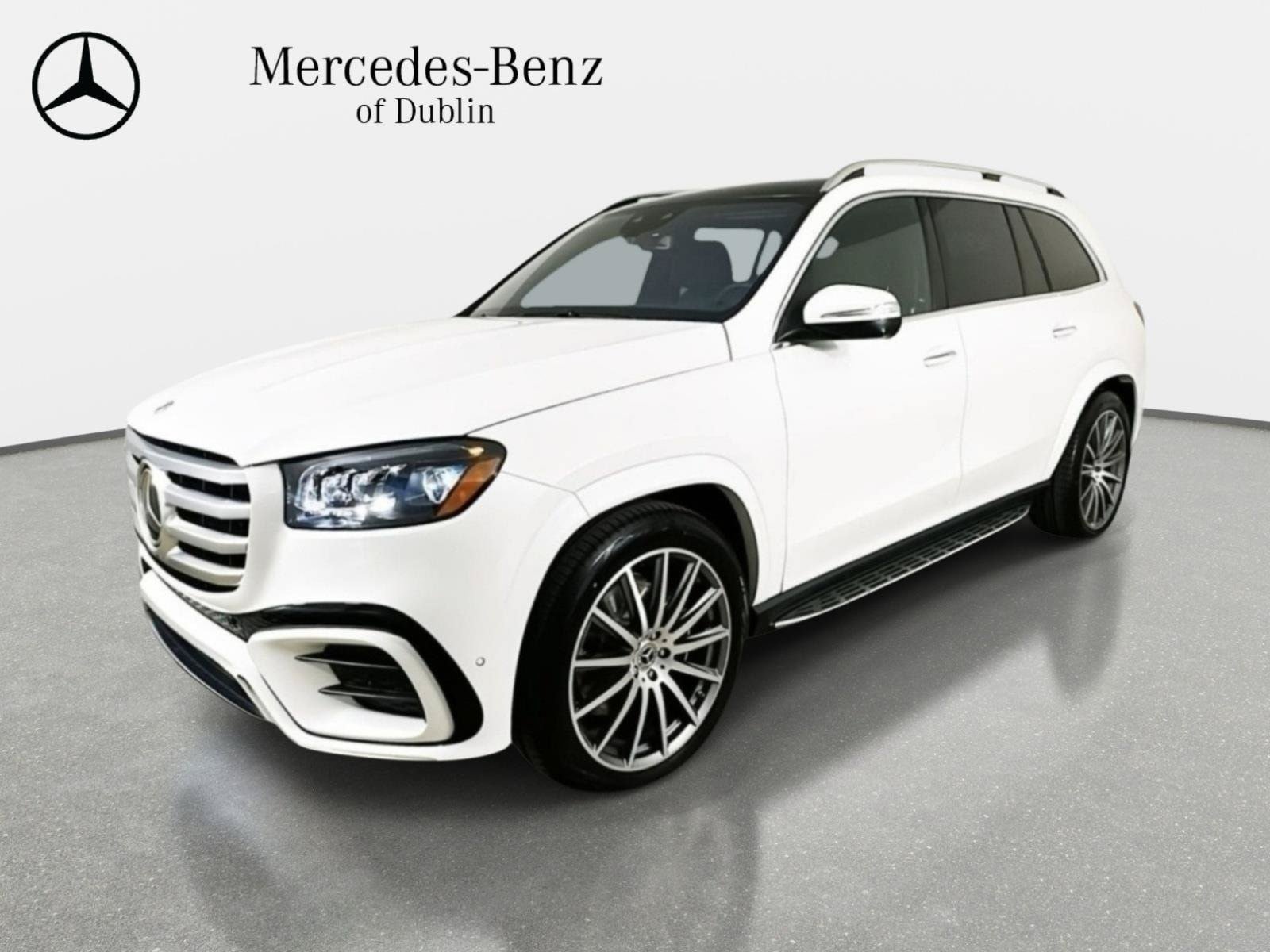 Used 2026 Mercedes-Benz GLS 580 4MATIC image 1