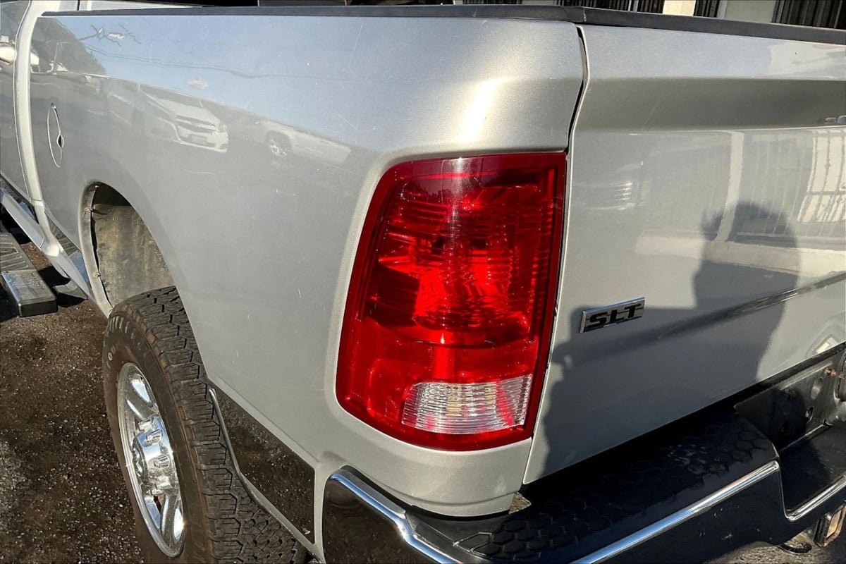 Used 2015 RAM 2500 SLT AWD/4WD image 30