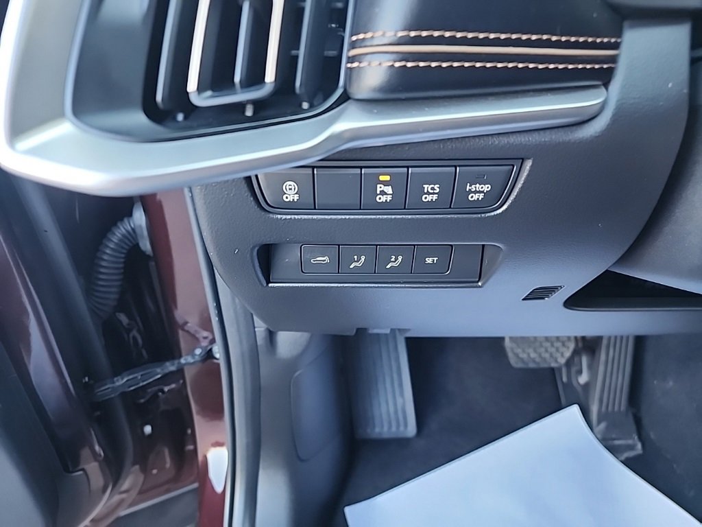 Certified 2025 MAZDA CX-90 3.3 Turbo S w/ Premium Package image 16