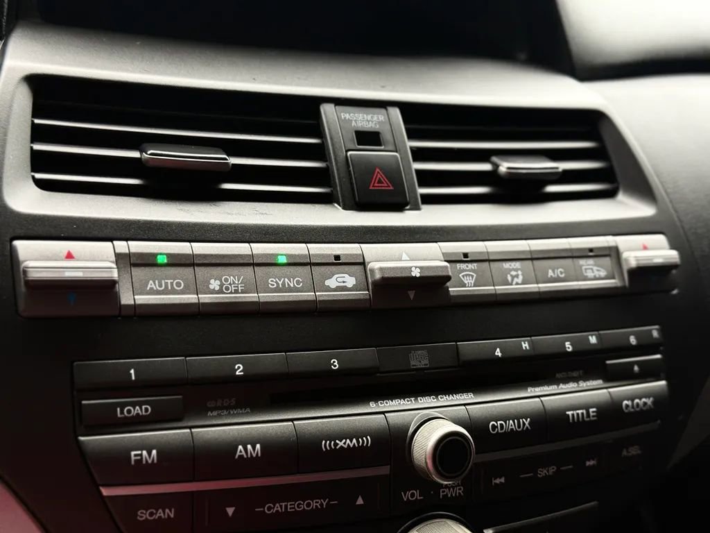 Used 2011 Honda Accord EX-L image 23