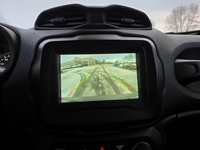 Used 2020 Jeep Renegade Trailhawk w/ Cold Weather Group image 26