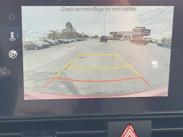 New 2025 Hyundai Elantra SEL image 34