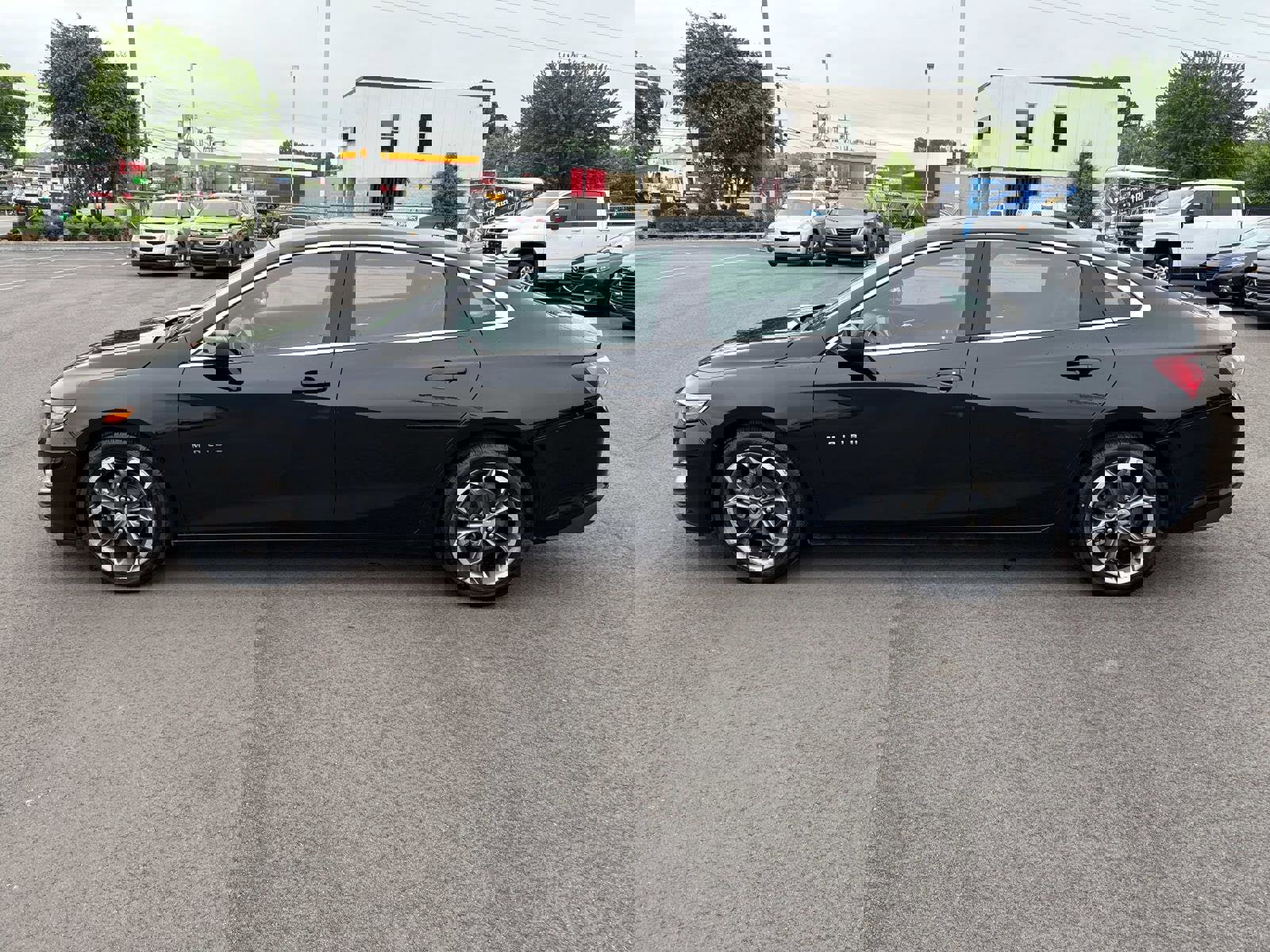 Certified 2022 Chevrolet Malibu LT image 4