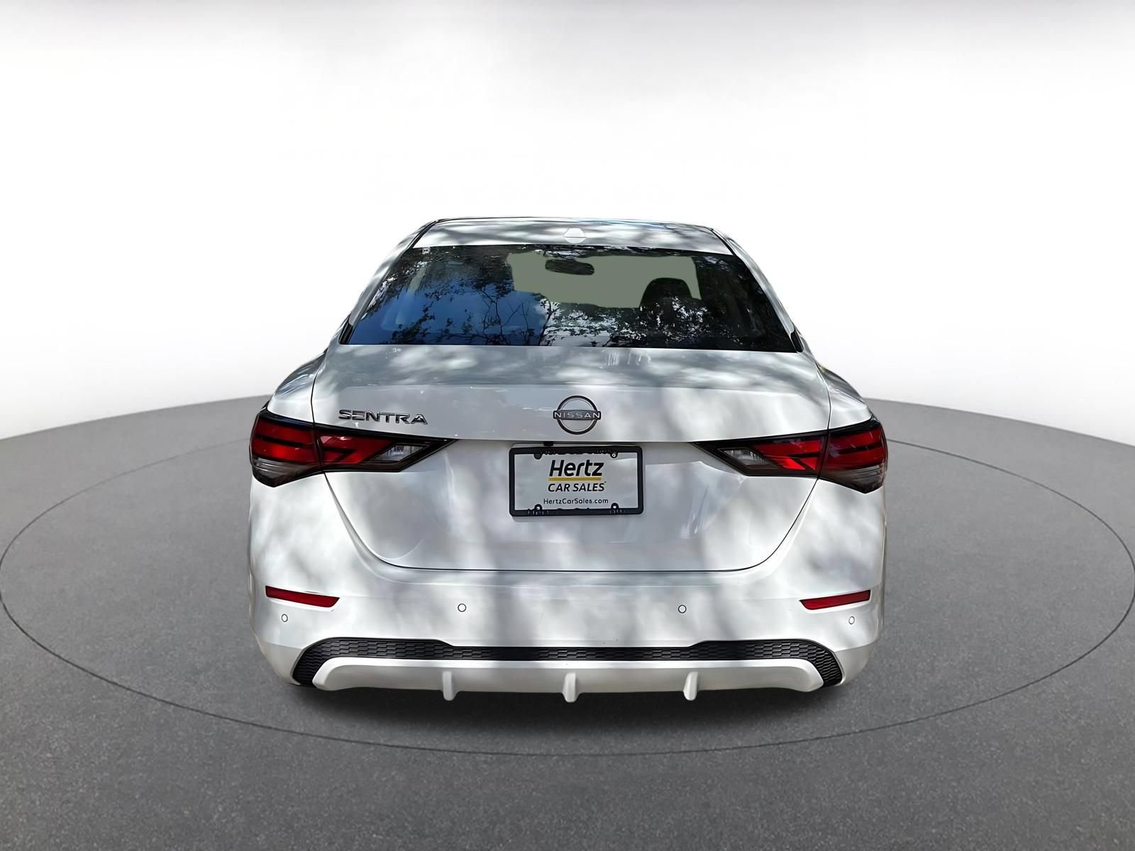 Used 2025 Nissan Sentra SV FWD image 9
