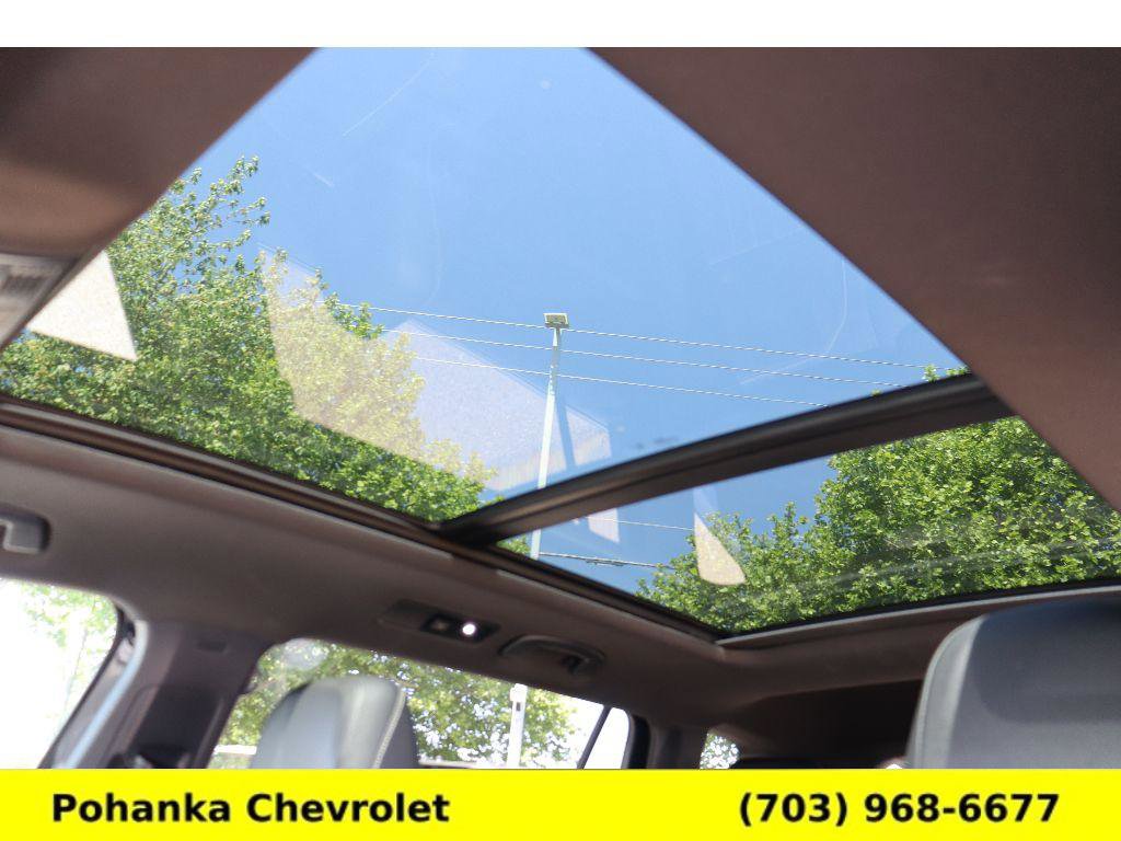 Used 2024 Volkswagen Tiguan SE R-Line AWD/4WD image 21