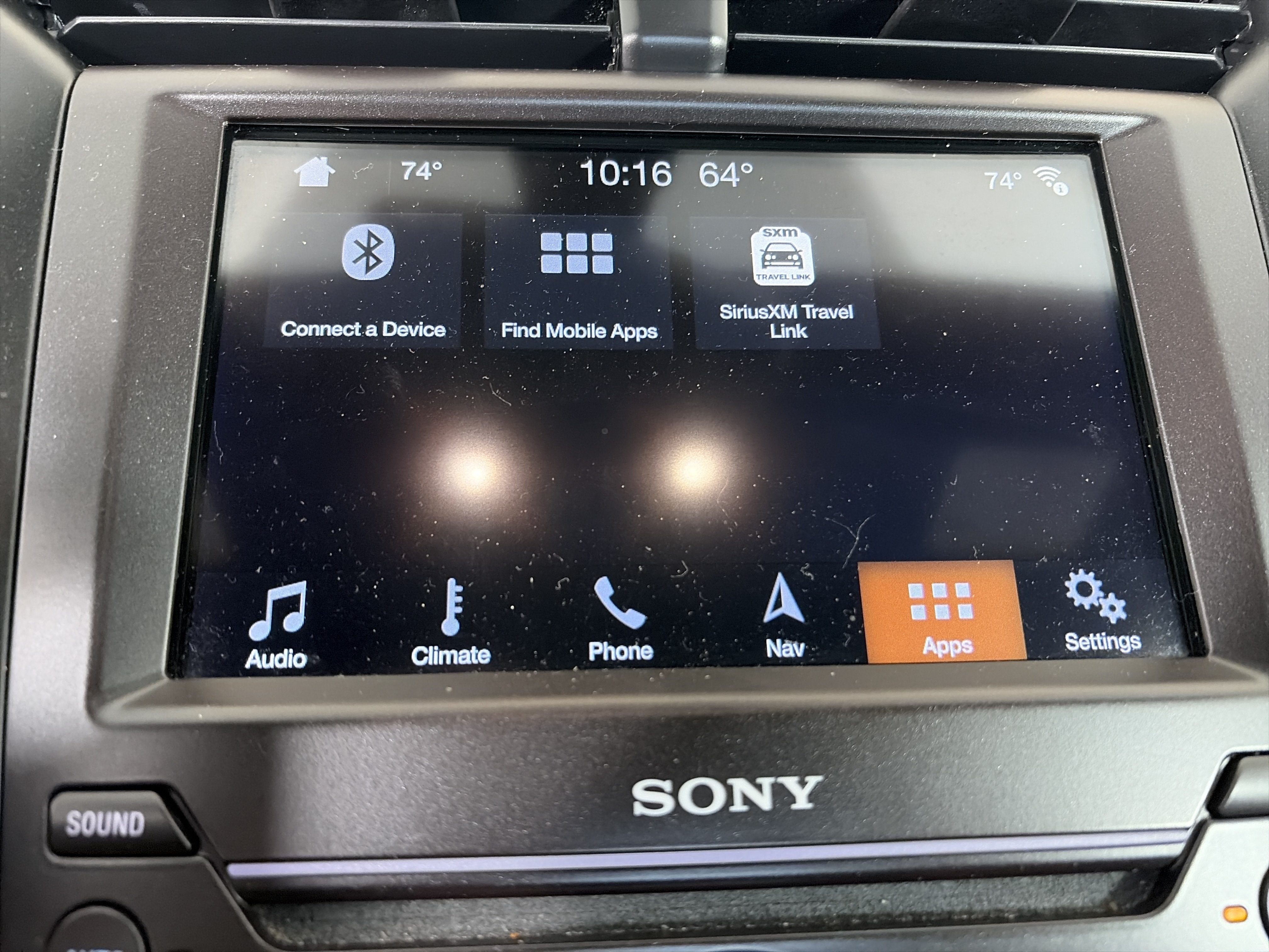 Used 2019 Ford Fusion Titanium FWD image 18