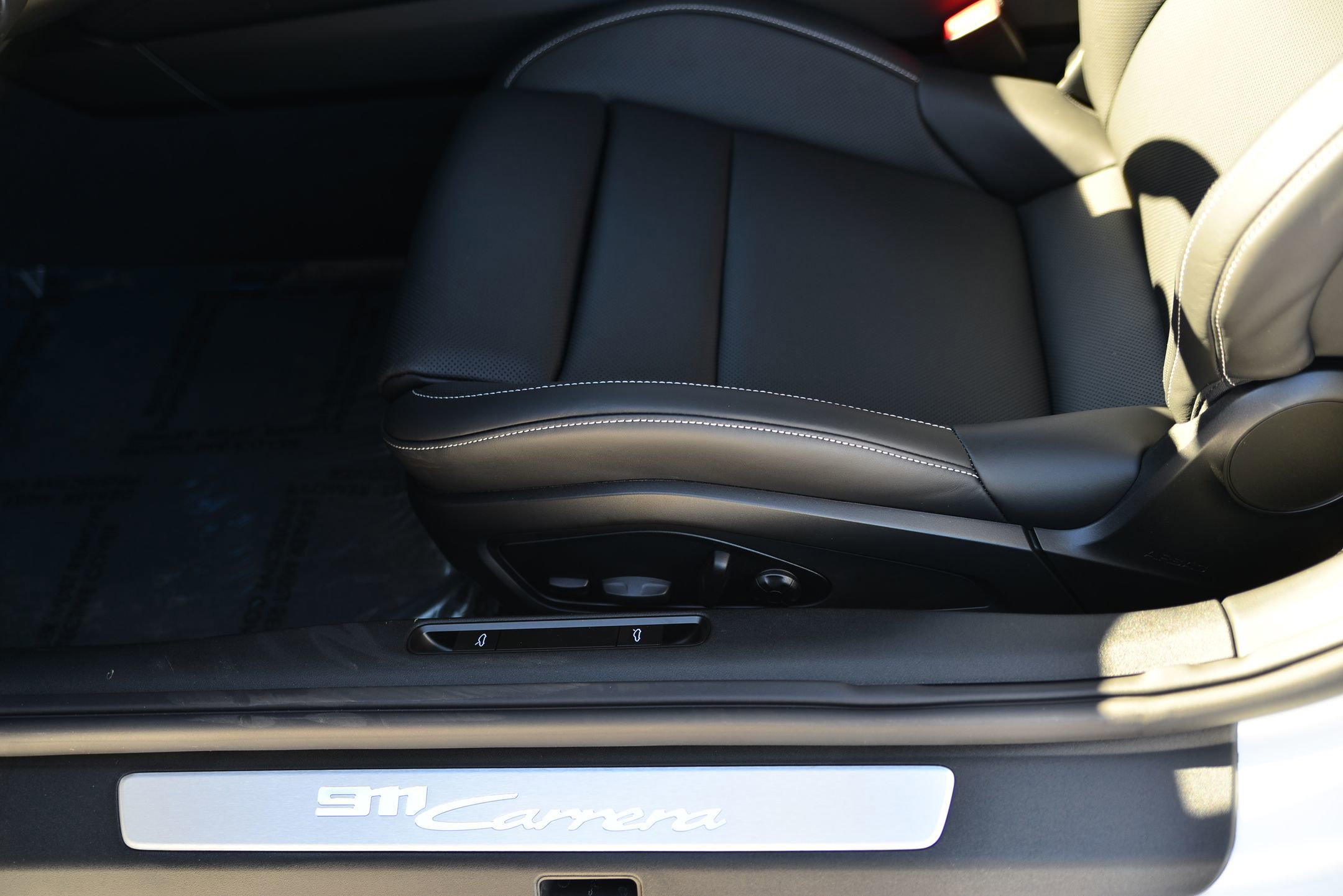 New 2026 Porsche 911 Carrera image 25