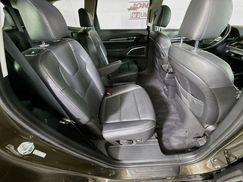 Used 2021 Kia Telluride S image 31