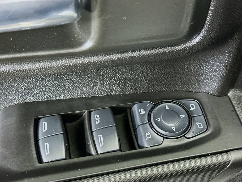Used 2025 Chevrolet Silverado 2500 Custom w/ Custom Value Package image 20