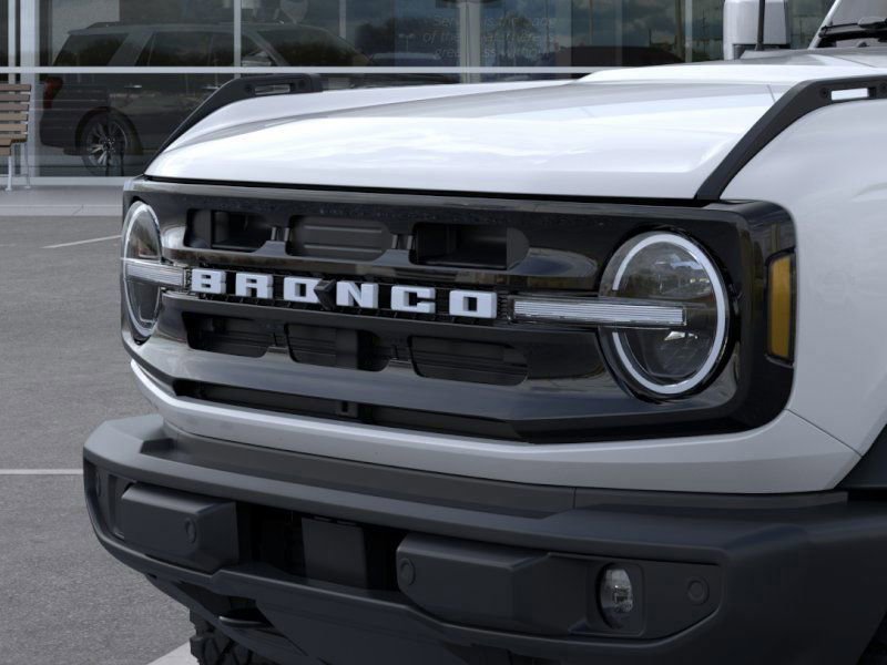 New 2026 Ford Bronco Outer Banks w/ Sasquatch Package image 19