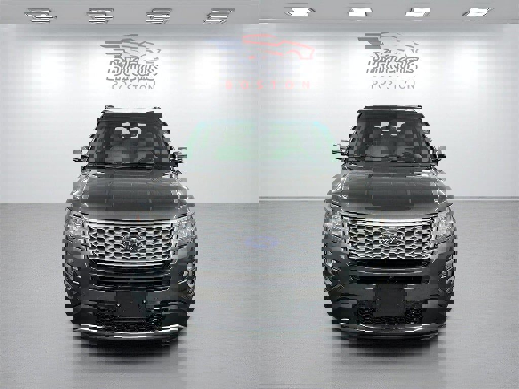 Used 2016 Ford Explorer Platinum image 2