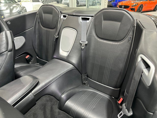 Used 2019 Aston Martin DB11 Volante RWD image 52