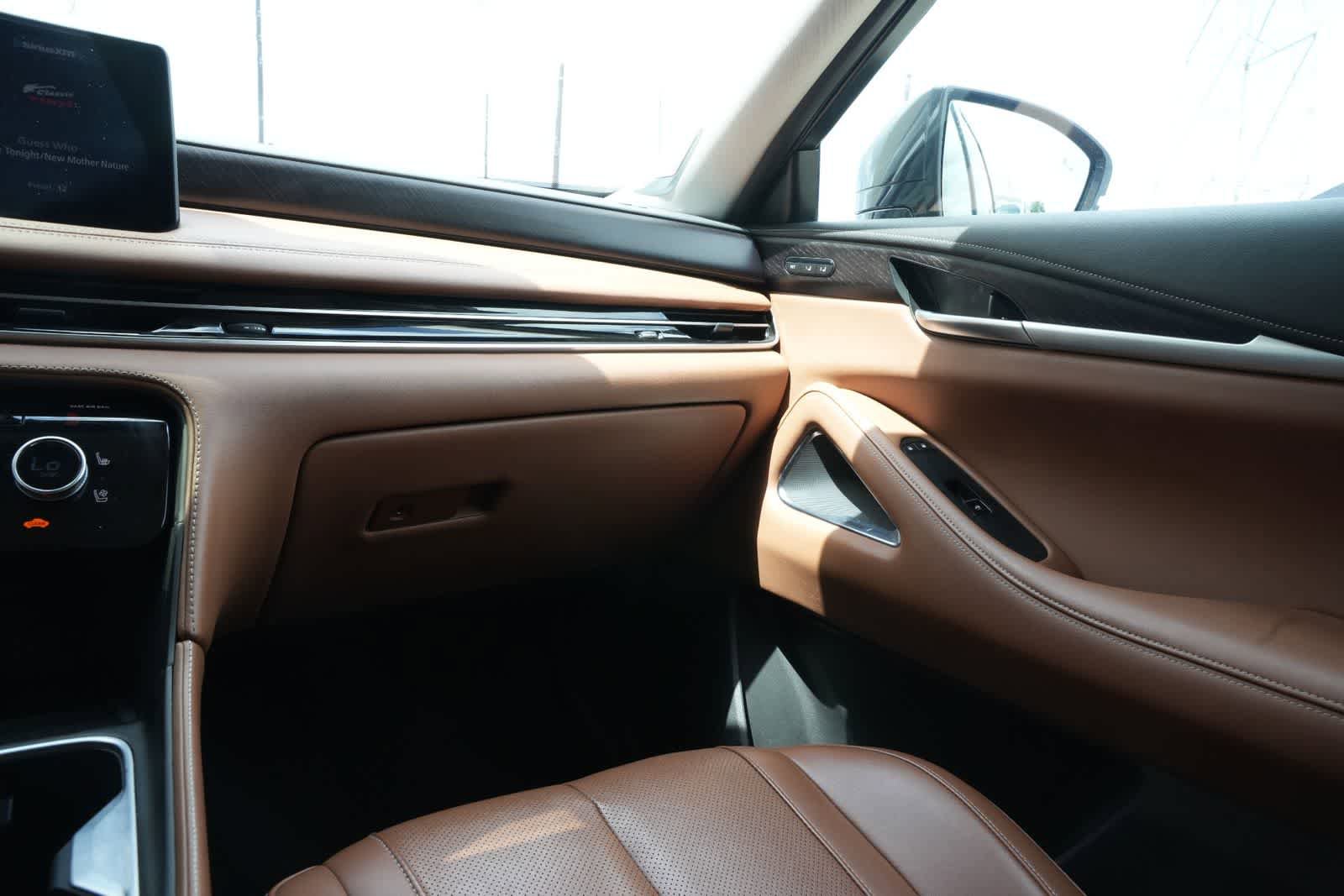 Certified 2023 INFINITI QX60 Sensory w/ Vision Package FWD image 8
