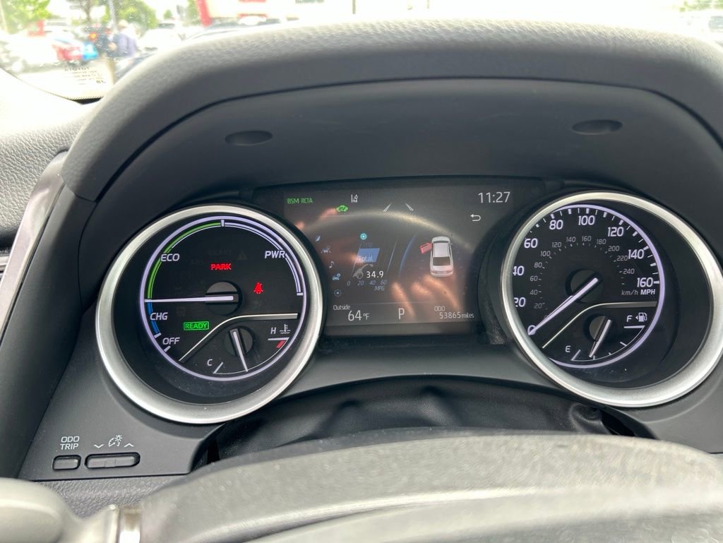 Used 2023 Toyota Camry XLE FWD image 9