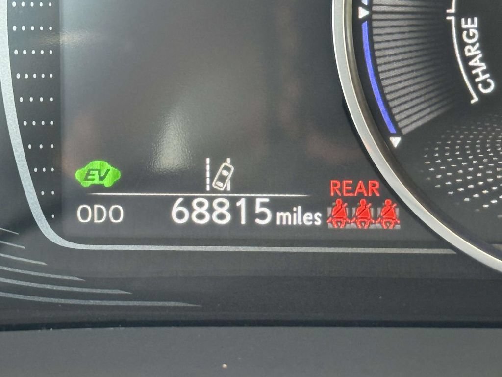 Used 2020 Lexus ES 300h w/ Accessory Package FWD image 30