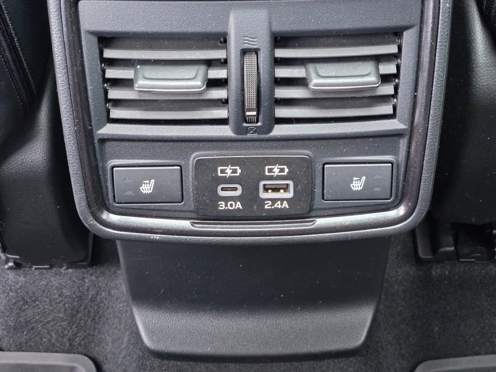 Used 2025 Subaru Forester Touring image 25