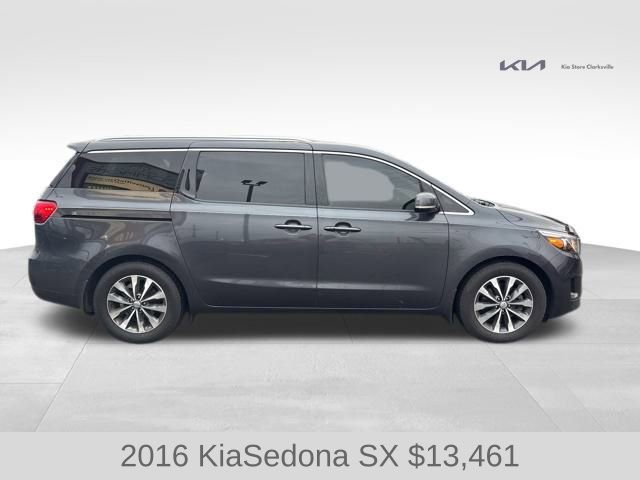 Used 2016 Kia Sedona SX image 9