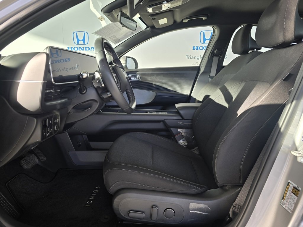 Used 2023 Hyundai Ioniq 6 SE image 9