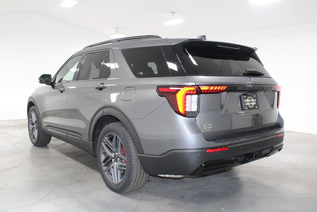 New 2026 Ford Explorer ST-Line w/ ST-Line Street Pack image 6