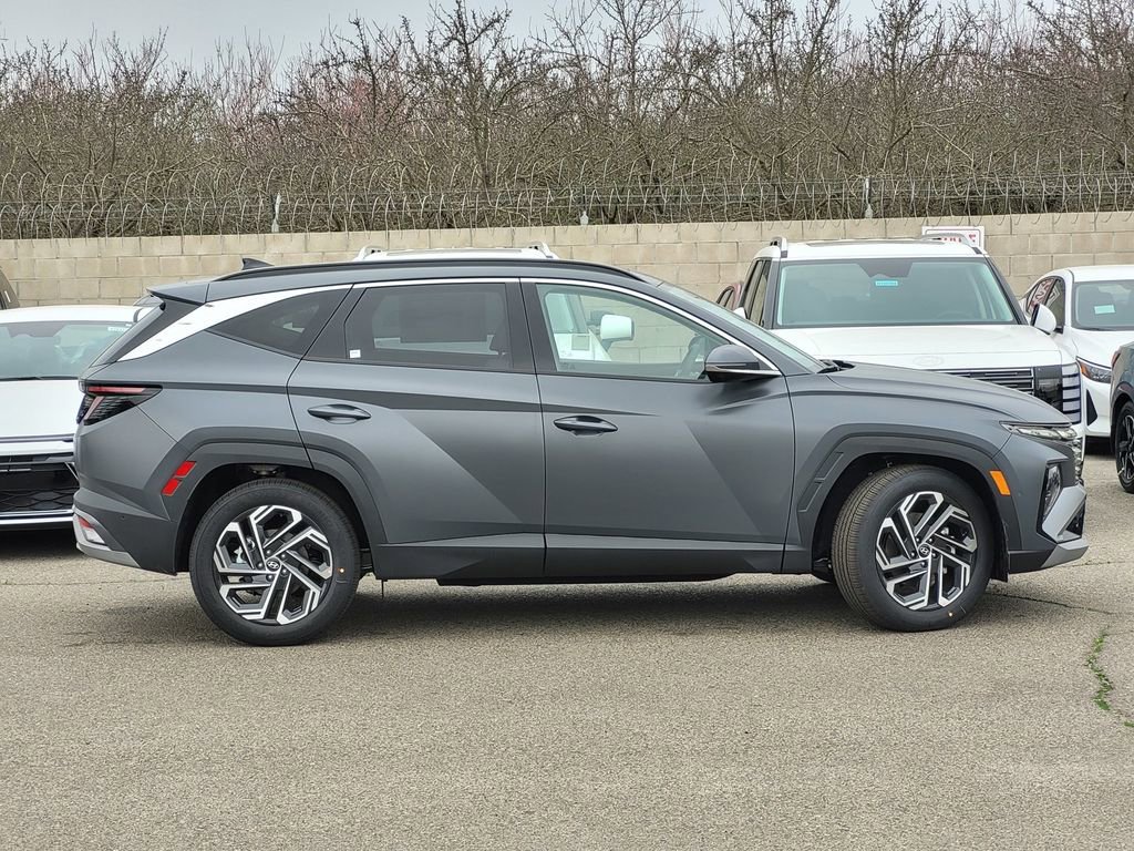 New 2026 Hyundai Tucson Limited image 3