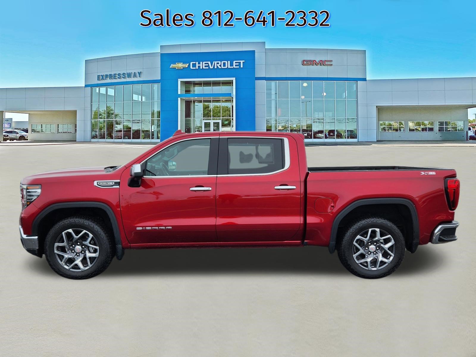 Used 2024 GMC Sierra 1500 SLT w/ SLT Premium Package image 4