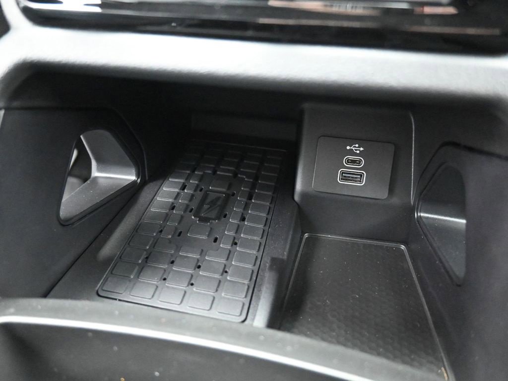 New 2025 Ford Ranger XLT w/ Equipment Group 301A High image 28