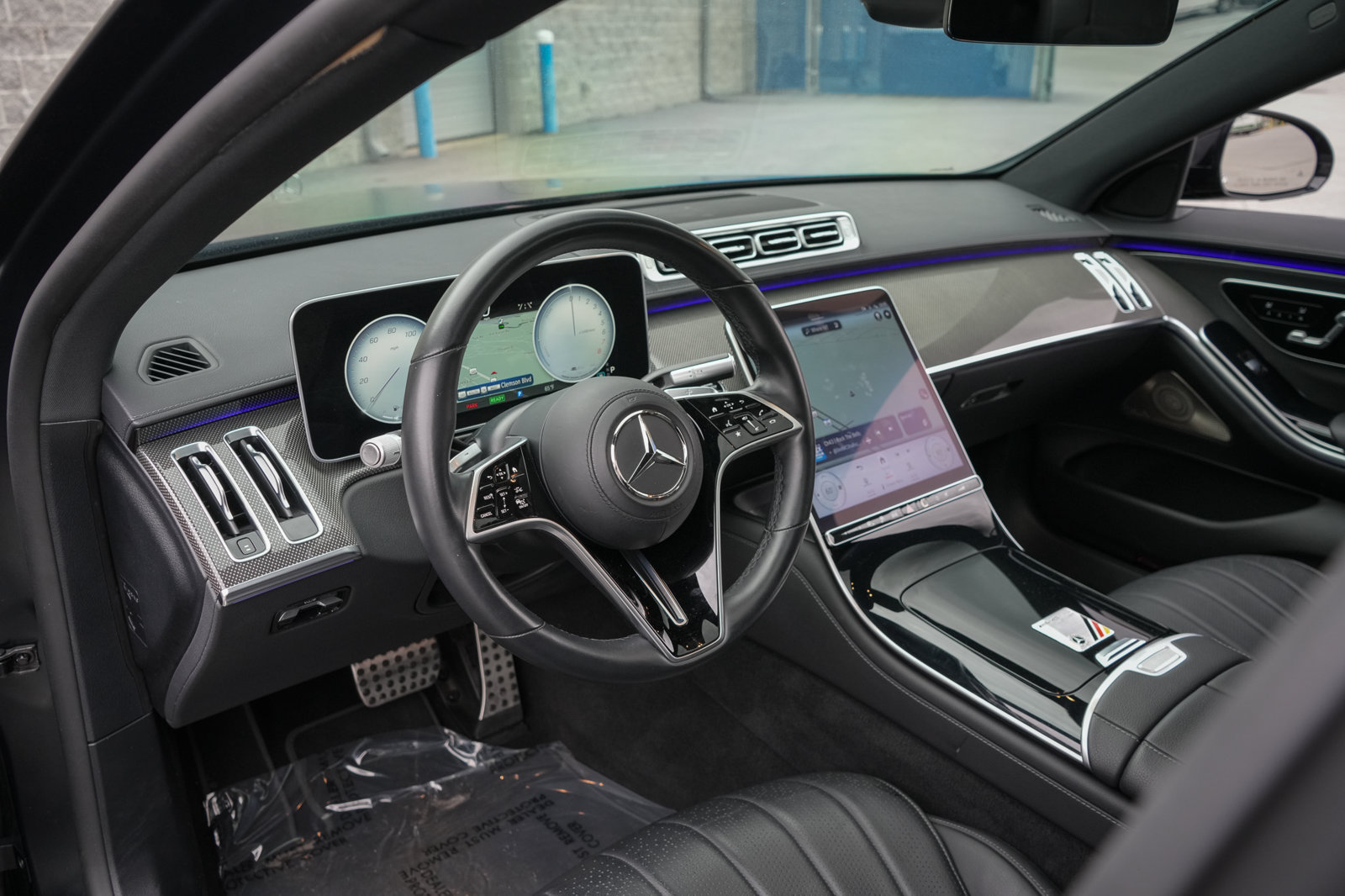 Used 2023 Mercedes-Benz S 580e 4MATIC Sedan w/ AMG Line image 22
