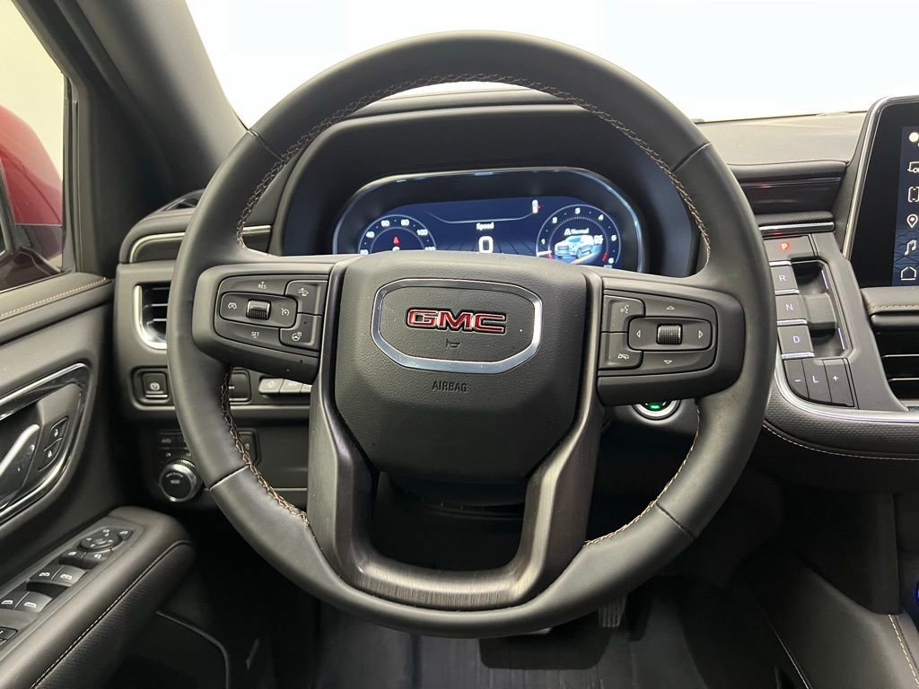 Used 2024 GMC Yukon AT4 w/ Technology Package image 19