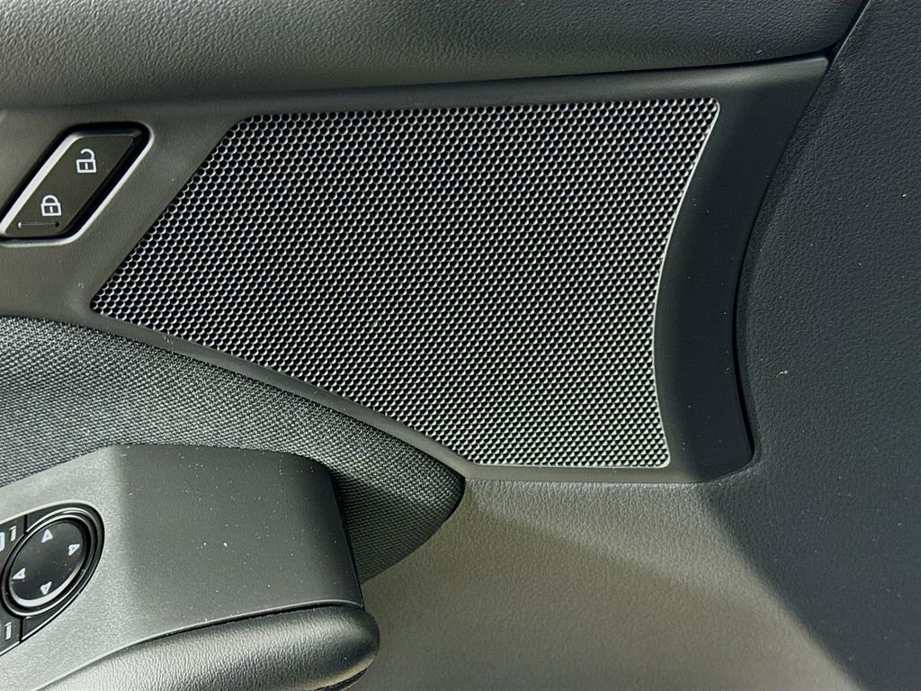 Used 2025 MAZDA MAZDA3 s image 19