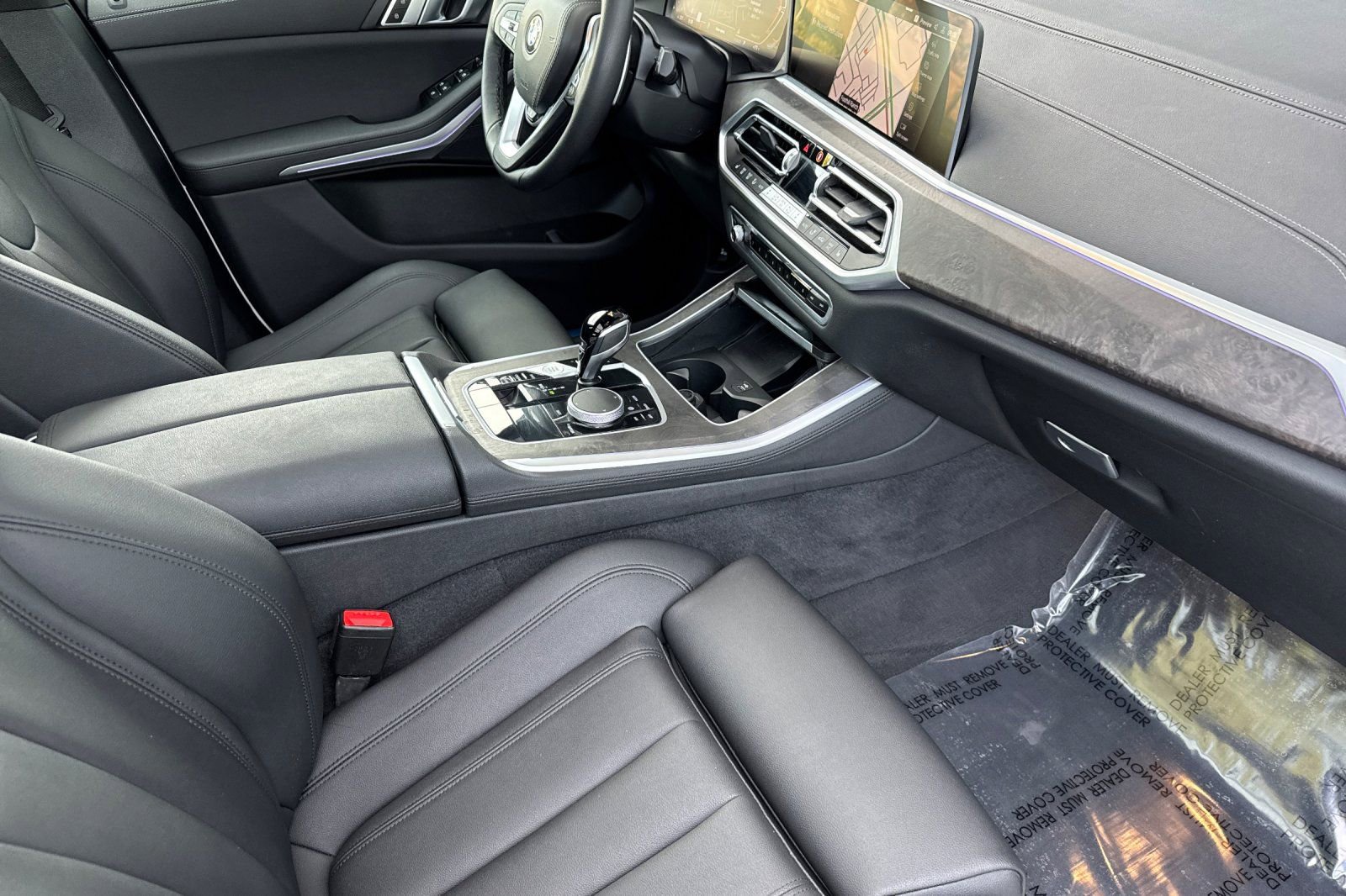 Used 2022 BMW X5 xDrive40i w/ Parking Assistance Package image 14