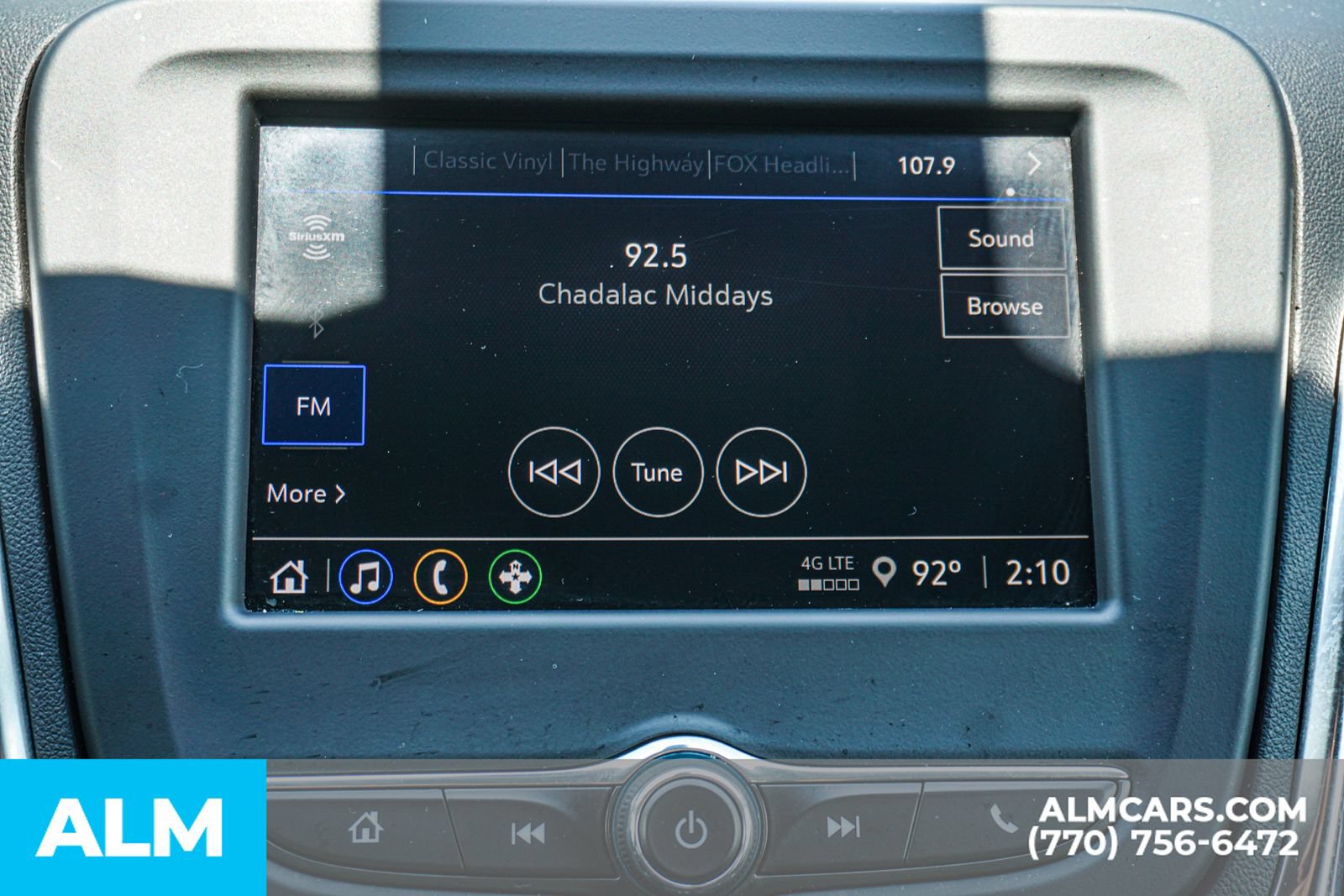 Used 2024 Chevrolet Equinox LT FWD image 41