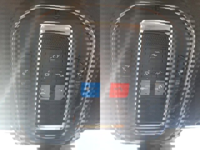 New 2026 Jeep Grand Cherokee Laredo image 6