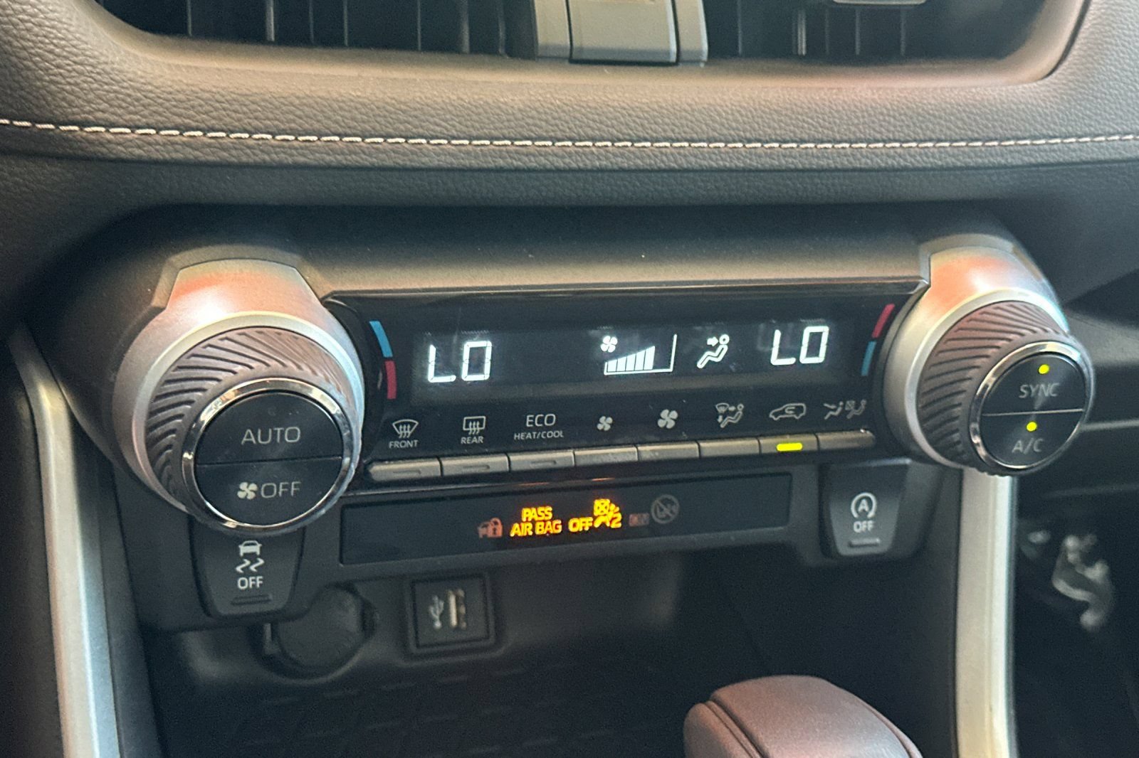 Certified 2023 Toyota RAV4 XLE AWD/4WD image 24