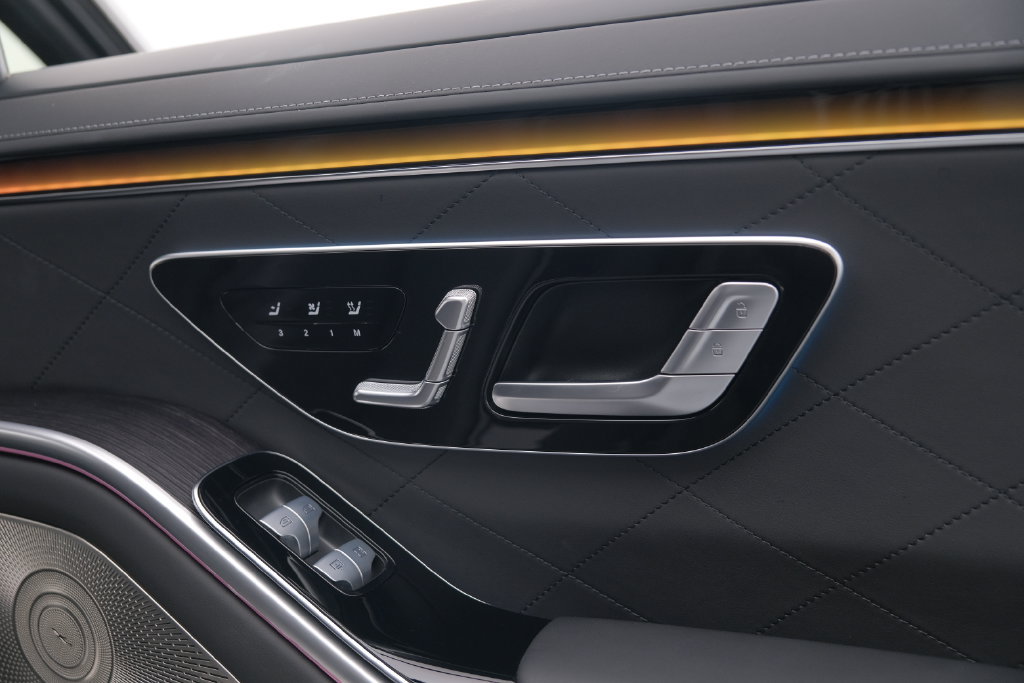 Used 2023 Mercedes-Benz S 580 4MATIC Sedan image 37