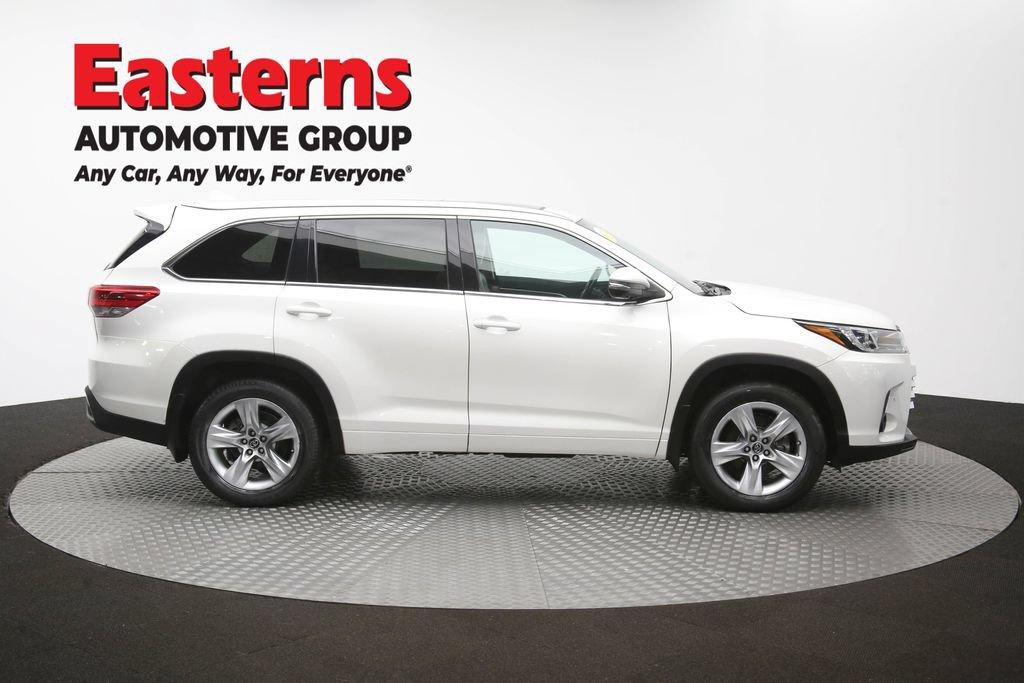 Used 2017 Toyota Highlander Limited Platinum AWD/4WD image 51