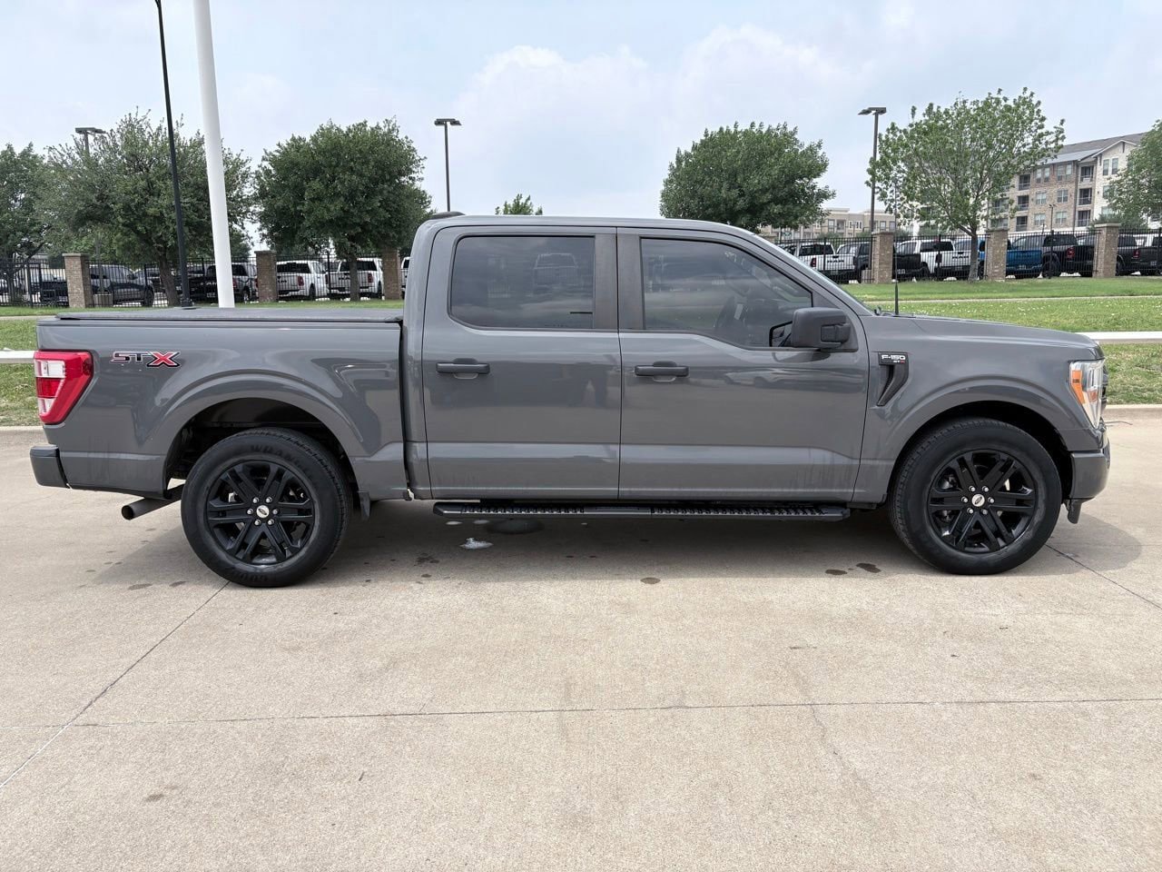 Used 2021 Ford F150 XL w/ STX Appearance Package RWD image 3