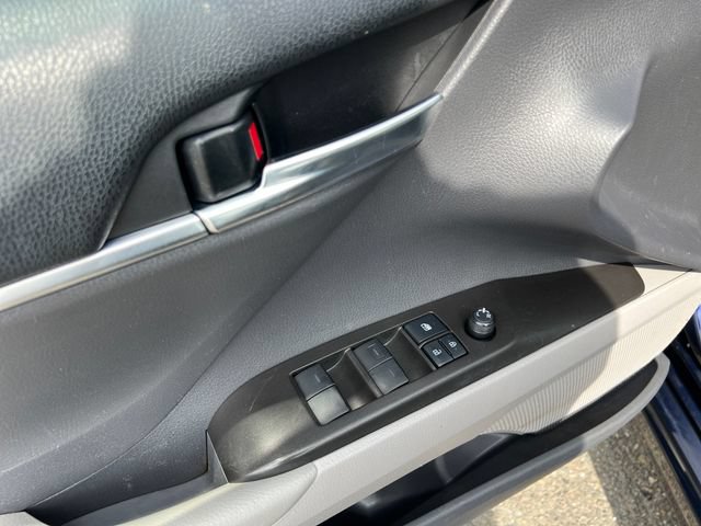 Used 2021 Toyota Camry SE w/ Audio Upgrade Package FWD image 30