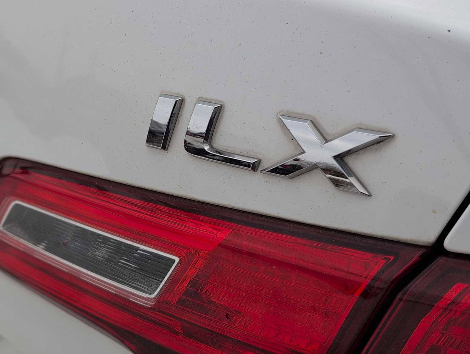 Used 2013 Acura ILX w/ Technology Package image 13