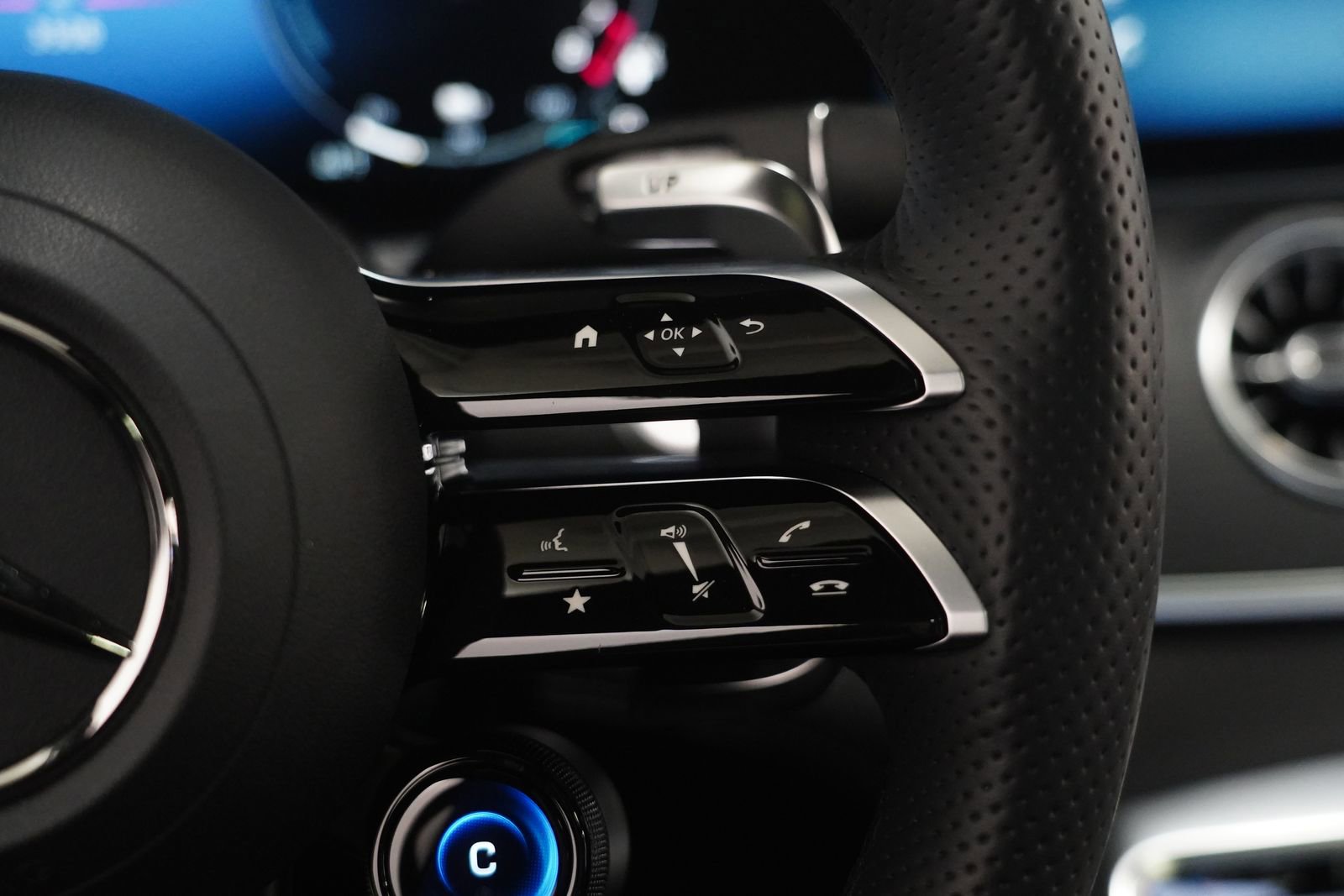 Used 2025 Mercedes-Benz AMG GT 63 S image 19