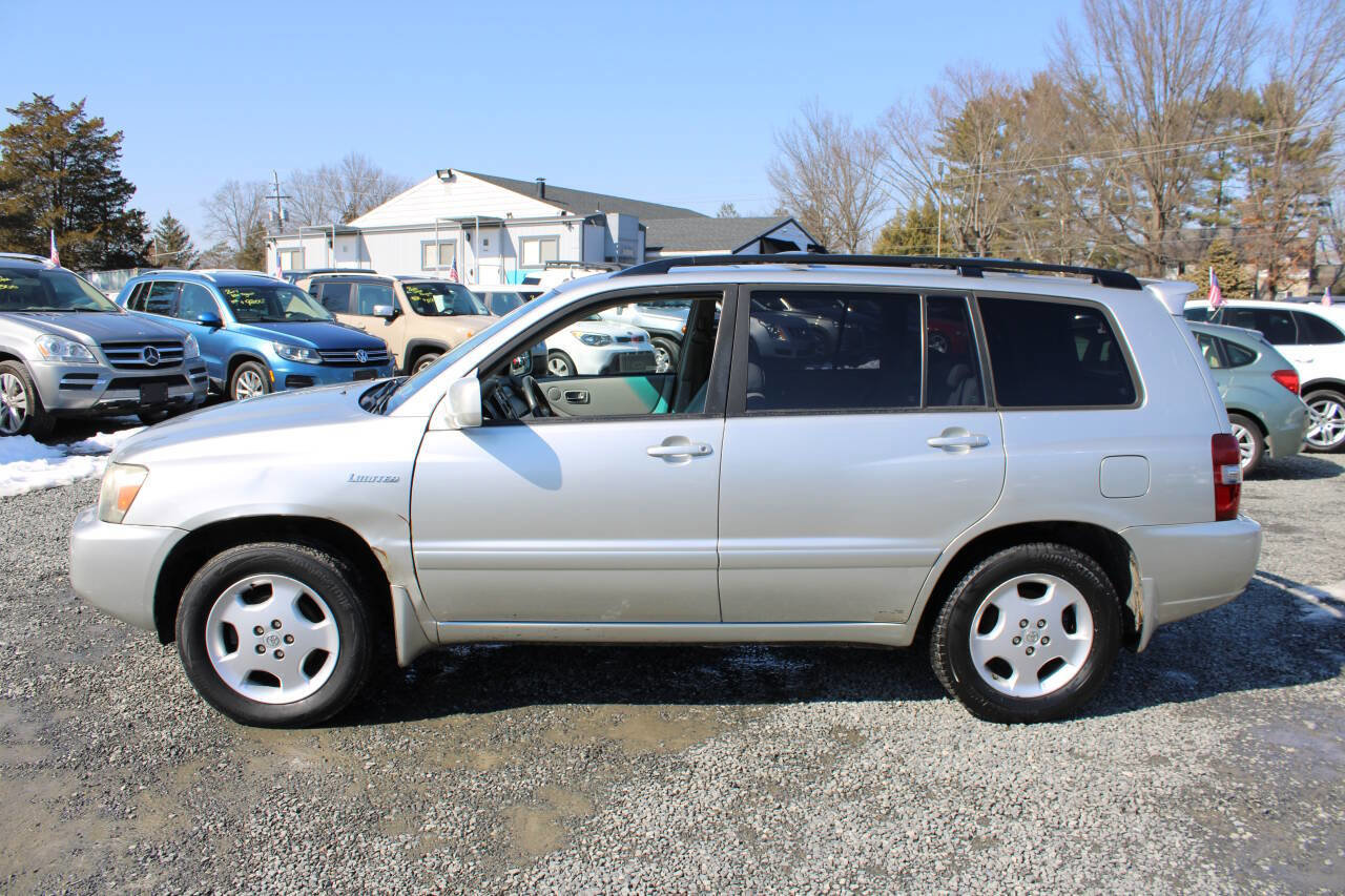 Used 2005 Toyota Highlander Limited image 9