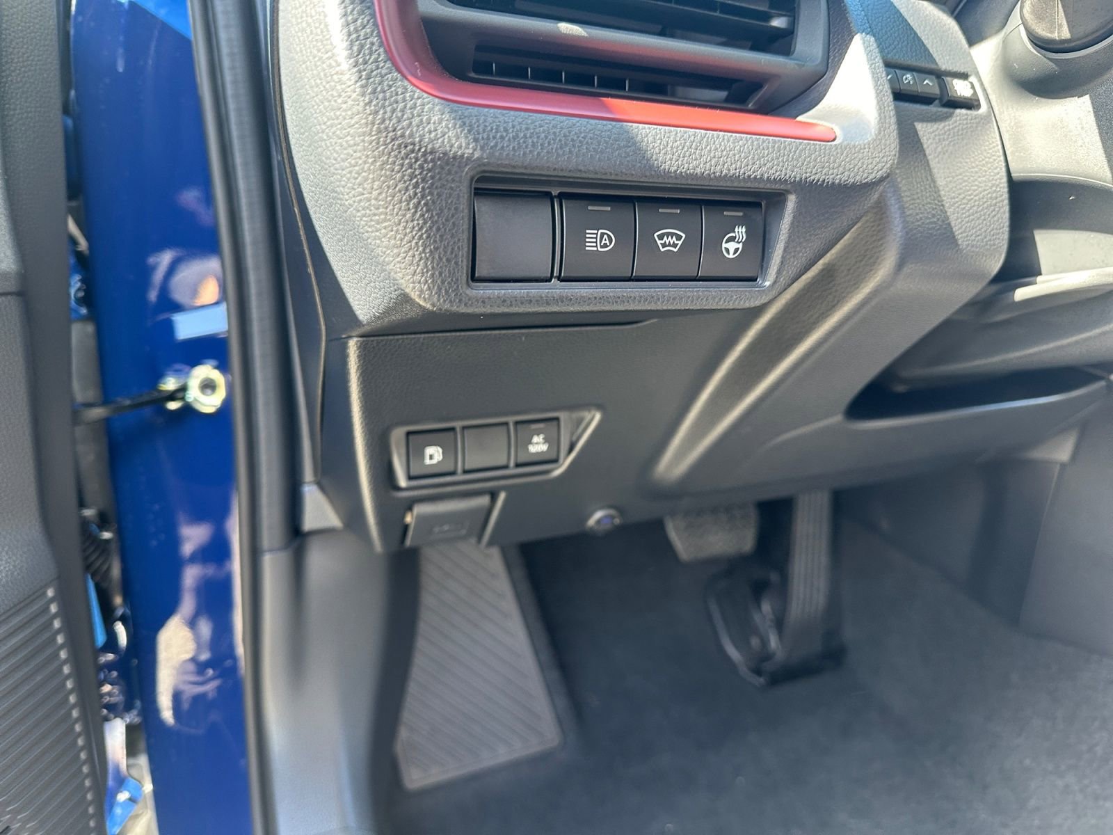 New 2026 Toyota Prius Plug-In Hybrid image 17