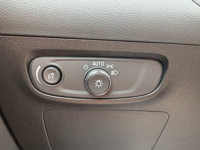 Used 2024 Buick Encore GX Preferred FWD image 17