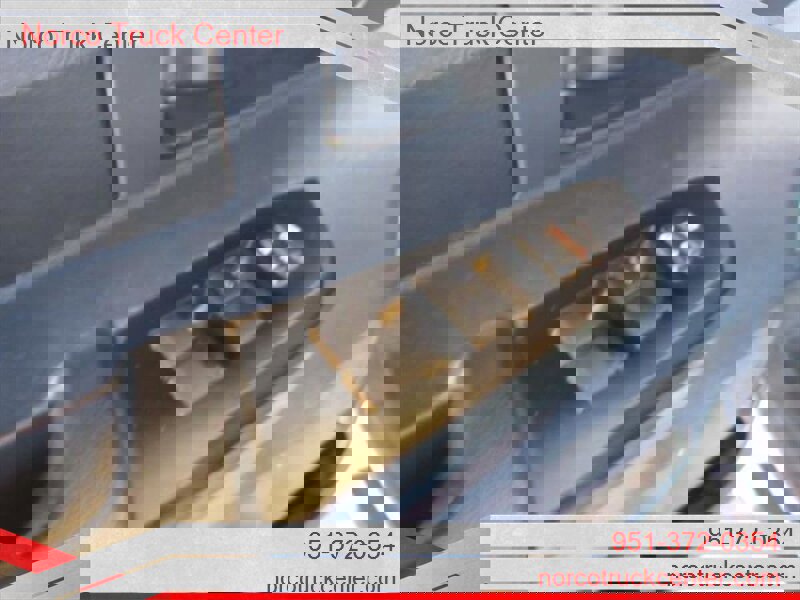 Used 2016 Toyota Tundra SR w/ Tow Package image 12