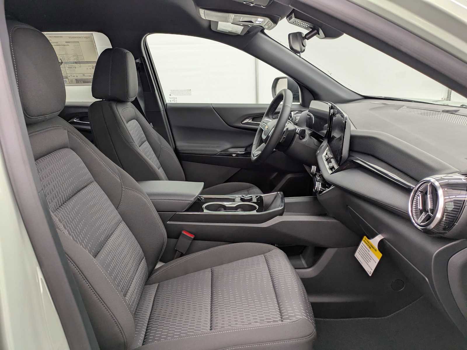 New 2026 Chevrolet Equinox LT image 21