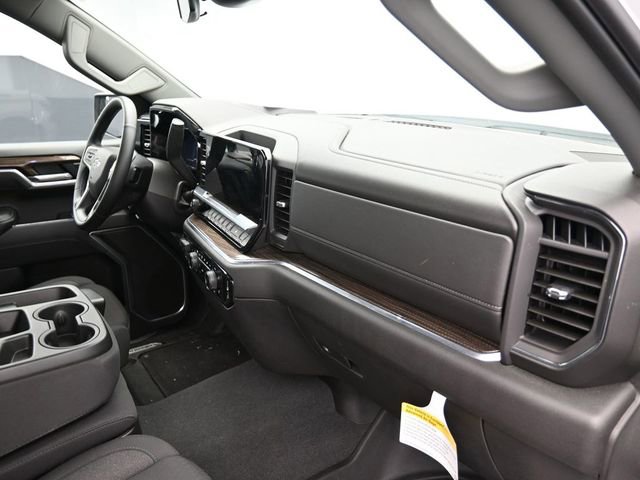 New 2025 Chevrolet Silverado 1500 RST w/ LPO, Dark Essentials Package image 39