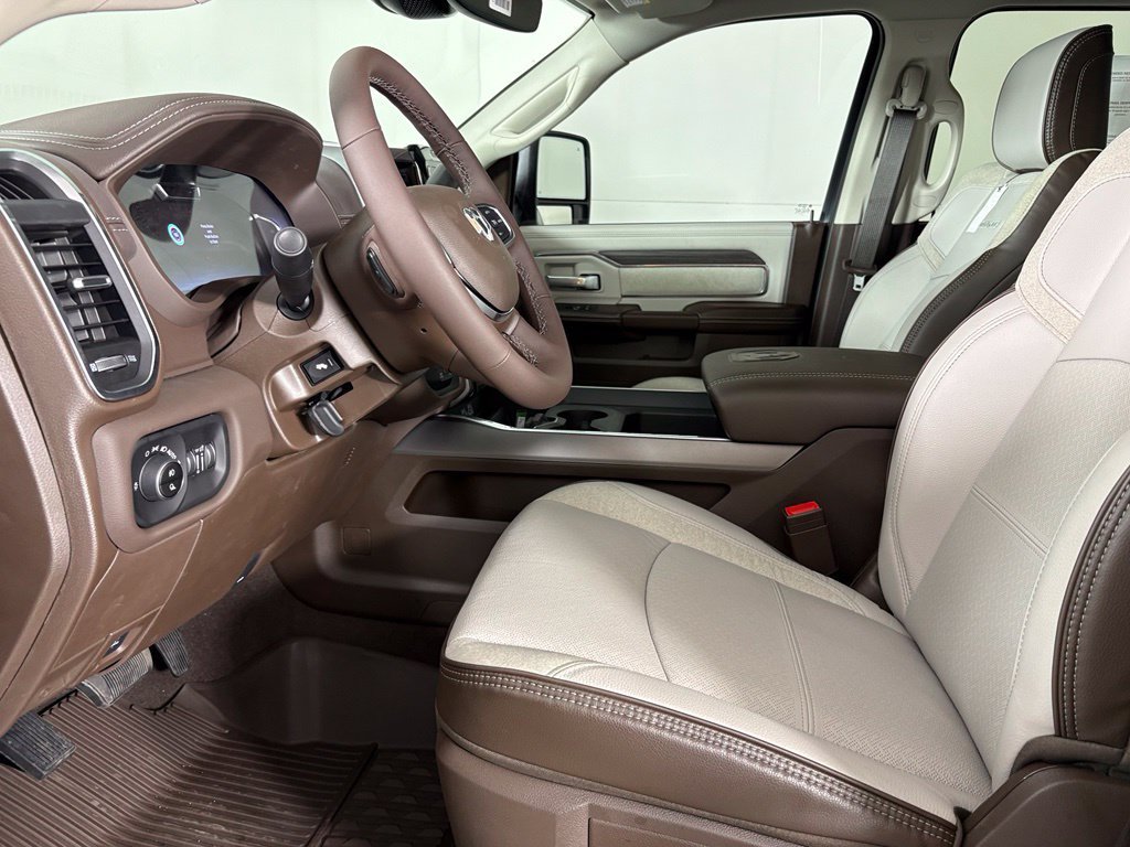 New 2027 RAM 3500 Laramie AWD/4WD image 22