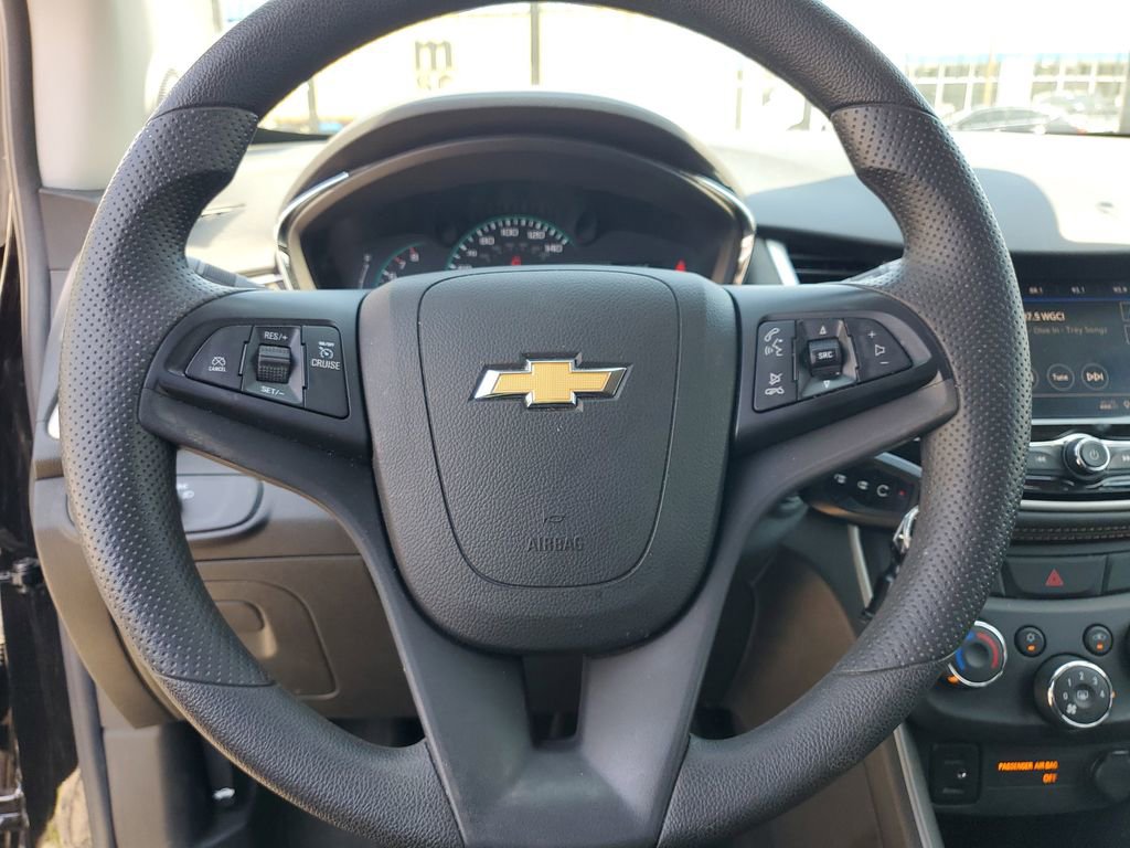 Certified 2022 Chevrolet Trax LT FWD image 21
