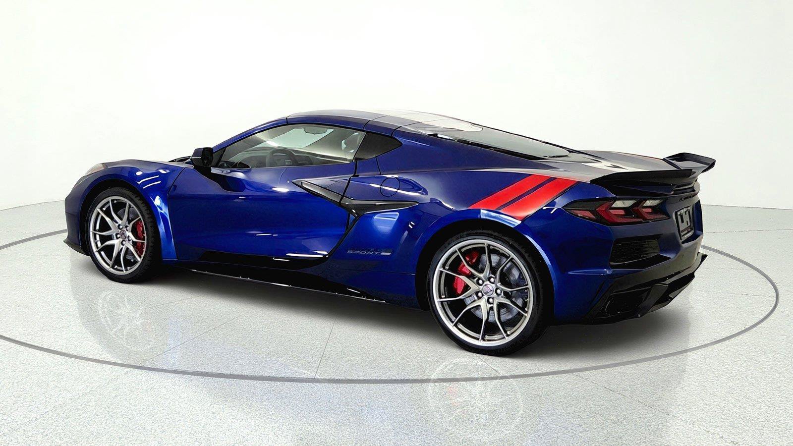 New 2027 Chevrolet Corvette Grand Sport RWD image 4